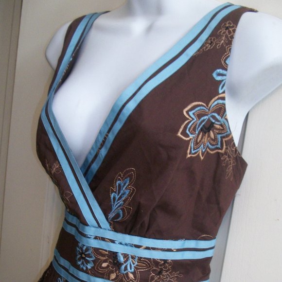 VINTAGE Fit and Flare Brown Floral Dress Size 12 - Picture 3 of 4